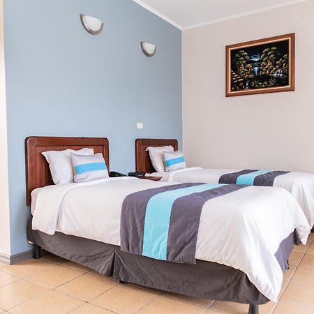 Hotel Y Restaurante El Guarco Καρτάγο Εξωτερικό φωτογραφία