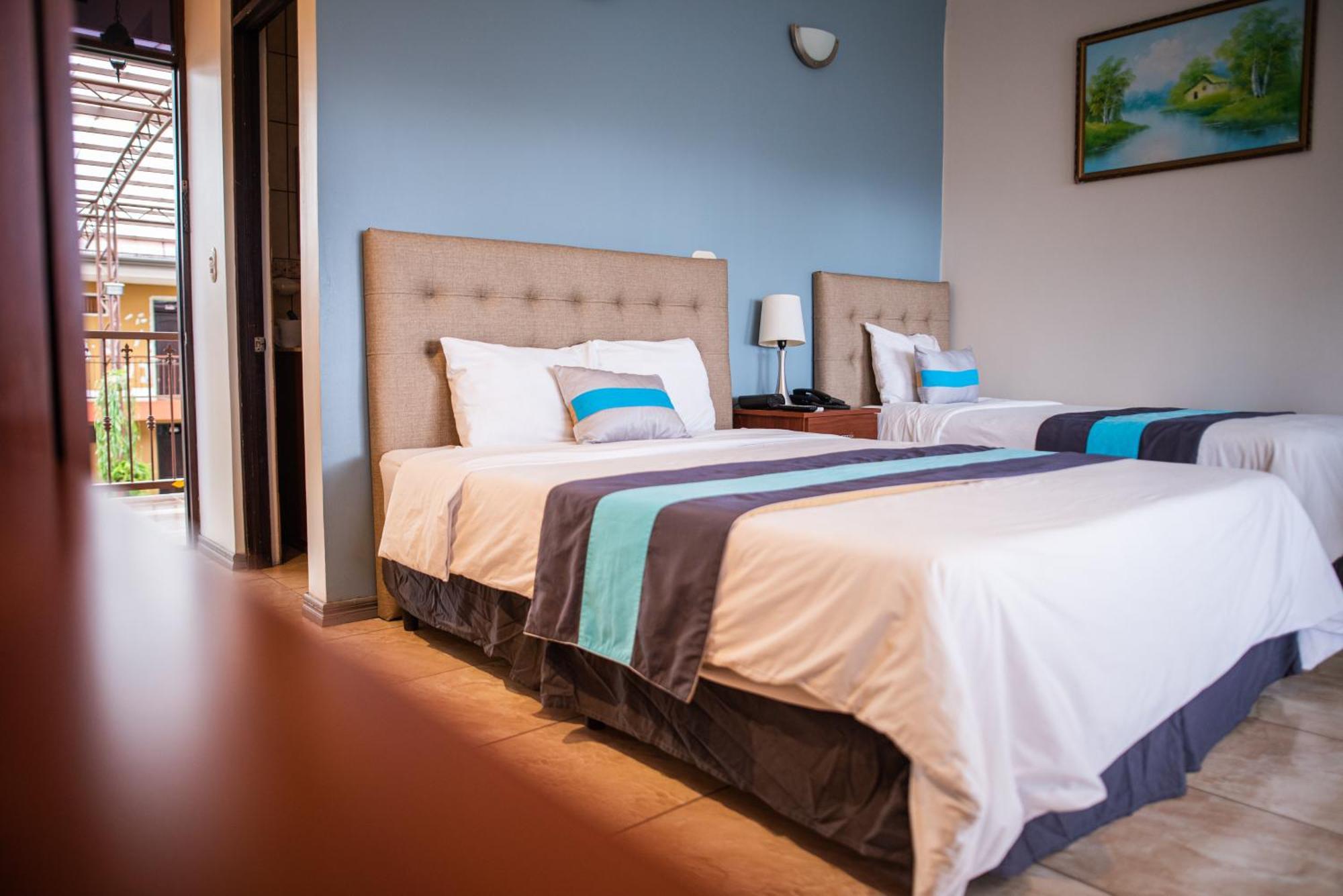 Hotel Y Restaurante El Guarco Καρτάγο Εξωτερικό φωτογραφία